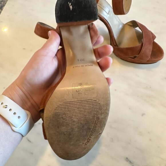 BCBG Maxazria Platform Brown Suede Criss Cross Sandal Heels Wedding Guest 39.5 - Picture 6 of 8